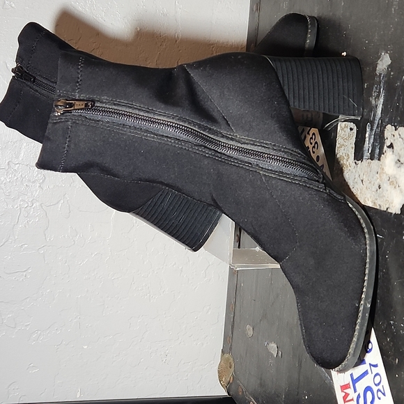 HIGH LIGHTS Fabric Sock Bootie 7M Black - Picture 3 of 14